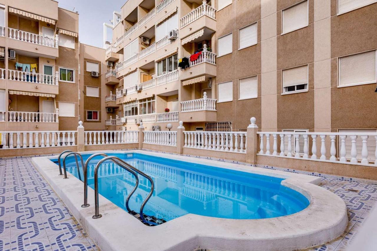 Сomfortable Apartament Caballero De Rodas Torrevieja Ngoại thất bức ảnh