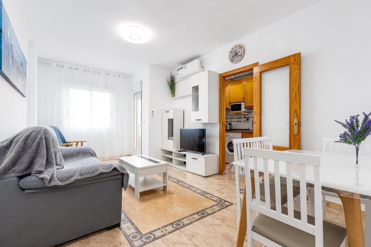 Сomfortable Apartament Caballero De Rodas Torrevieja Ngoại thất bức ảnh
